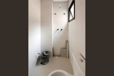Apartamento à venda com 83m², 2 quartos e 1 vaga Apartamento à venda com 83m², 2 quartos e 1 vagaBanheiro da Suíte
