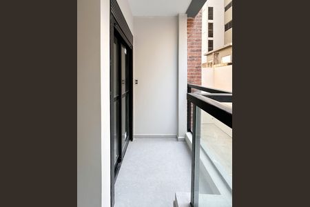Apartamento à venda com 83m², 2 quartos e 1 vaga Apartamento à venda com 83m², 2 quartos e 1 vagaSacada do Quarto e Suíte
