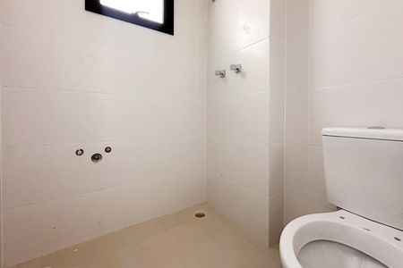 Apartamento à venda com 83m², 2 quartos e 1 vaga Apartamento à venda com 83m², 2 quartos e 1 vagaBanheiro Social