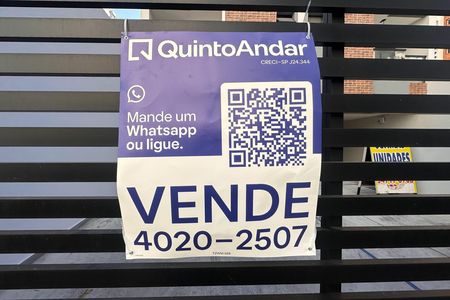 Apartamento à venda com 83m², 2 quartos e 1 vaga Apartamento à venda com 83m², 2 quartos e 1 vagaPlaca