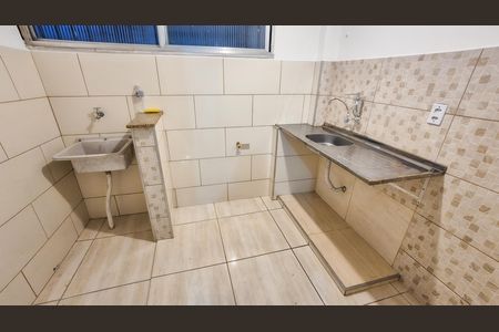 Apartamento à venda com 46m², 2 quartos e 1 vaga Apartamento à venda com 46m², 2 quartos e 1 vagaCozinha e Área de Serviço