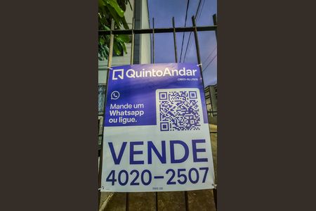 Placa  de apartamento à venda com 2 quartos, 46m² em Irajá, Rio de Janeiro