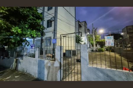 Apartamento à venda com 46m², 2 quartos e 1 vaga Apartamento à venda com 46m², 2 quartos e 1 vagaFachada