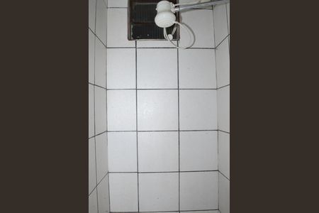 Banheiro de kitnet/studio para alugar com 1 quarto, 30m² em Nazare, Belo Horizonte