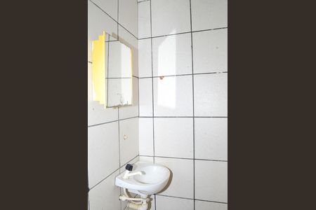 Banheiro de kitnet/studio para alugar com 1 quarto, 30m² em Nazare, Belo Horizonte