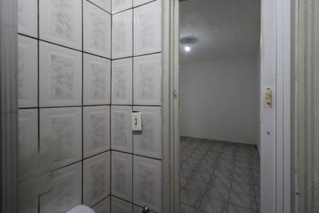 Banheiro de casa para alugar com 1 quarto, 55m² em Campanário, Diadema
