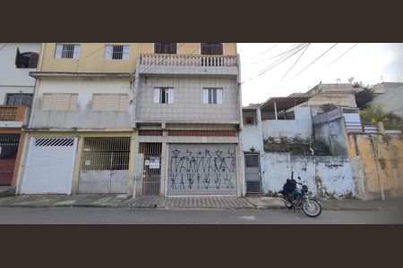 Fachada de casa para alugar com 1 quarto, 55m² em Campanário, Diadema