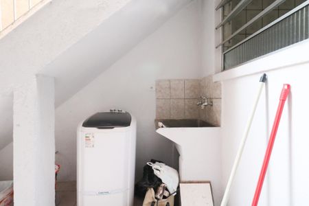 Área de Serviço de casa para alugar com 1 quarto, 55m² em Campanário, Diadema