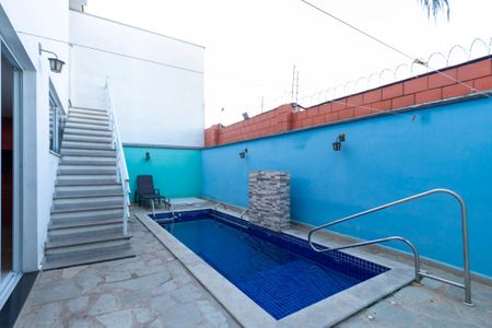 Casa de condomínio para alugar com 420m², 3 quartos e 4 vagas