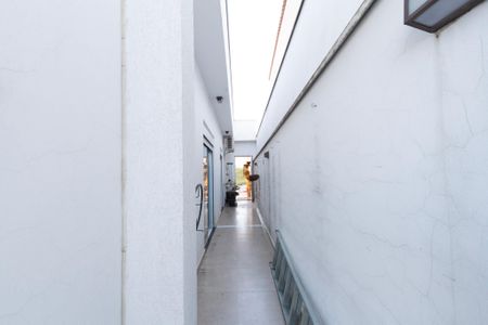 Casa de condomínio para alugar com 420m², 3 quartos e 4 vagas