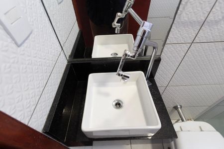Casa de condomínio para alugar com 420m², 3 quartos e 4 vagas