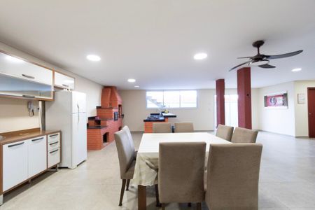 Casa de condomínio para alugar com 420m², 3 quartos e 4 vagas