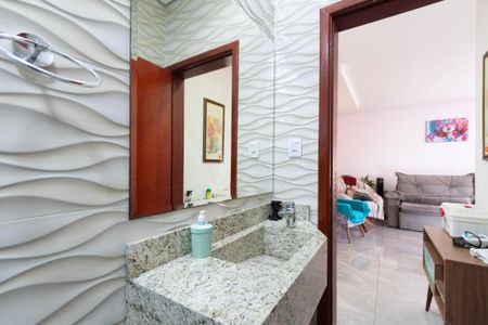 Casa de condomínio para alugar com 420m², 3 quartos e 4 vagas