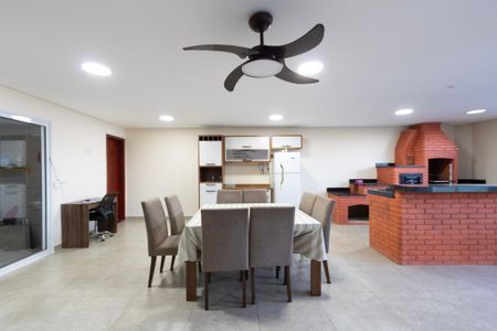 Casa de condomínio para alugar com 420m², 3 quartos e 4 vagas