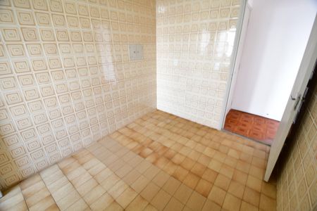 Cozinha de apartamento à venda com 2 quartos, 80m² em Jardim Chapadão, Campinas