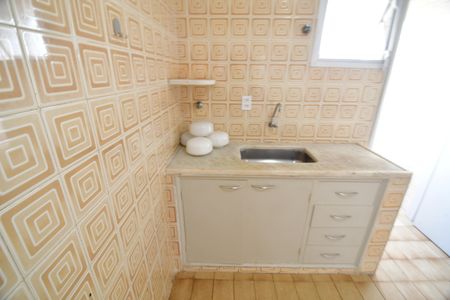 Apartamento à venda com 80m², 2 quartos e 1 vagaCozinha