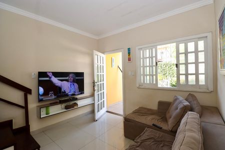 Casa de Condomínio para alugar com 2 quartos, 74m² em Stella Maris, Salvador