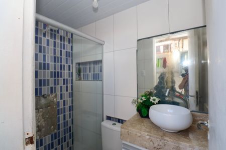 Casa de condomínio para alugar com 74m², 2 quartos e 1 vaga Casa de condomínio para alugar com 74m², 2 quartos e 1 vagaBanheiro 2