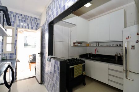 Casa de condomínio para alugar com 74m², 2 quartos e 1 vaga Casa de condomínio para alugar com 74m², 2 quartos e 1 vagaCozinha