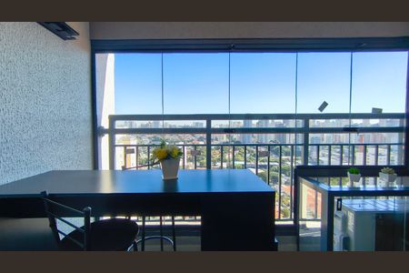 Studio para alugar com 27m², 1 quarto e sem vaga Studio para alugar com 27m², 1 quarto e sem vagaVaranda