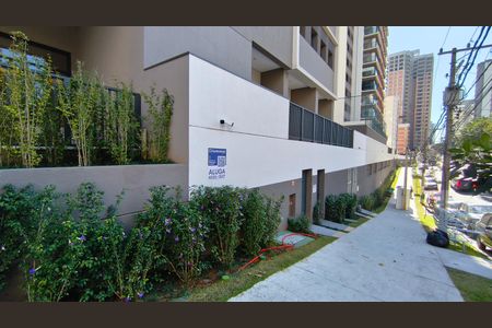 Studio para alugar com 27m², 1 quarto e sem vaga Studio para alugar com 27m², 1 quarto e sem vagaFachada + Plaquinha