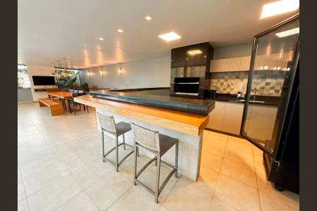 Apartamento à venda com 4 quartos, 147m² em Belvedere, Belo Horizonte