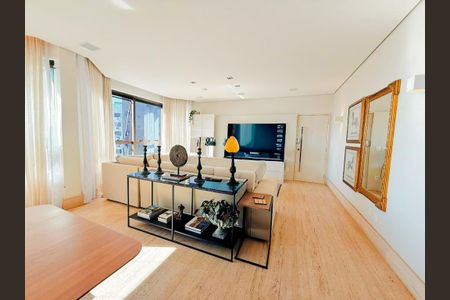 Apartamento à venda com 4 quartos, 147m² em Belvedere, Belo Horizonte