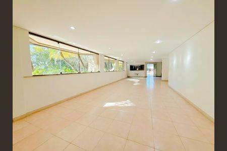 Apartamento à venda com 4 quartos, 147m² em Belvedere, Belo Horizonte