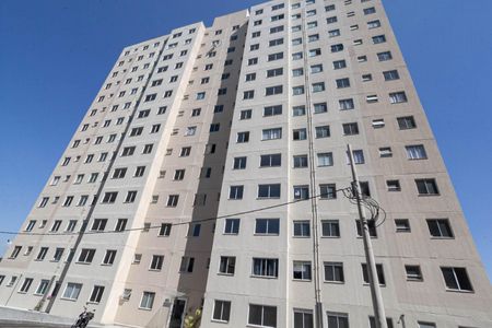 Apartamento para alugar com 65m², 2 quartos e 1 vagaFachada do bloco