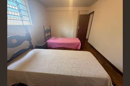 Casa para alugar com 230m², 4 quartos e 4 vagas Casa para alugar com 230m², 4 quartos e 4 vagasquarto 2