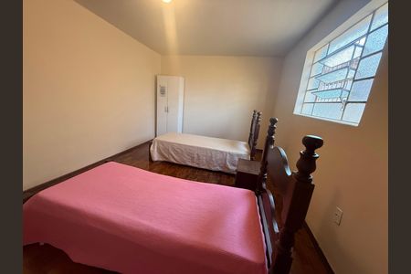 Casa para alugar com 230m², 4 quartos e 4 vagas Casa para alugar com 230m², 4 quartos e 4 vagasquarto 2