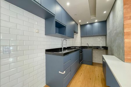 Cozinha de casa de condomínio para alugar com 2 quartos, 36m² em Presidente Altino, Osasco