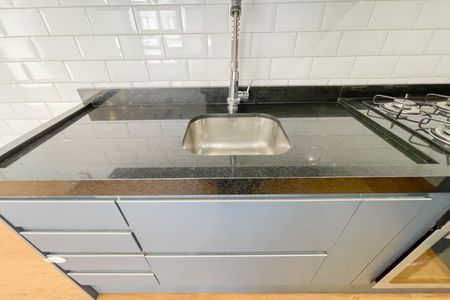 Casa de condomínio à venda com 36m², 2 quartos e 1 vaga Casa de condomínio à venda com 36m², 2 quartos e 1 vagaCozinha