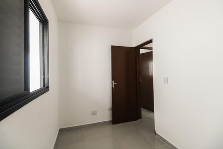 Quarto 2 de apartamento para alugar com 2 quartos, 48m² em Penha de França, São Paulo