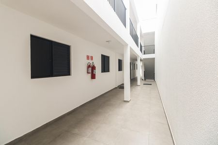 Condomínio  de apartamento para alugar com 2 quartos, 48m² em Penha de França, São Paulo