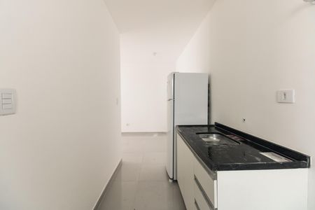 Cozinha  de apartamento para alugar com 2 quartos, 48m² em Penha de França, São Paulo