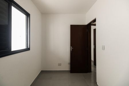 Quarto 2 de apartamento para alugar com 2 quartos, 48m² em Penha de França, São Paulo