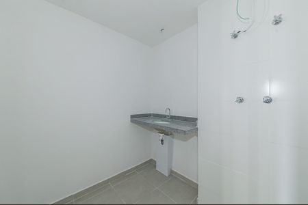 Banheiro de kitnet/studio à venda com 1 quarto, 25m² em Vila Congonhas, São Paulo