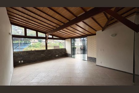 Apartamento para alugar com 116m², 2 quartos e 1 vaga Apartamento para alugar com 116m², 2 quartos e 1 vagaSala