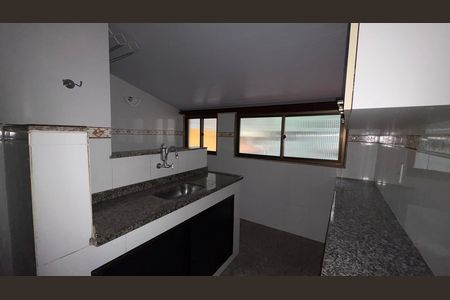 Apartamento para alugar com 116m², 2 quartos e 1 vaga Apartamento para alugar com 116m², 2 quartos e 1 vagaCozinha e Área de Serviço