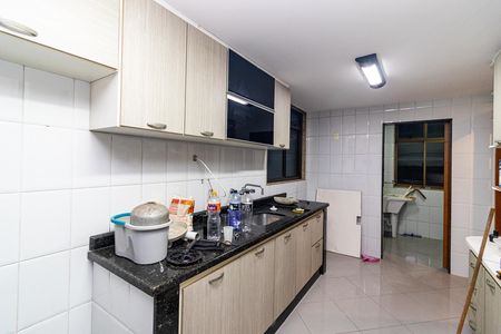 Apartamento para alugar com 244m², 4 quartos e 1 vaga Apartamento para alugar com 244m², 4 quartos e 1 vagaCozinha