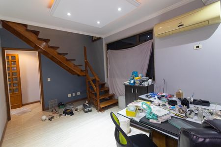 Apartamento para alugar com 244m², 4 quartos e 1 vaga Apartamento para alugar com 244m², 4 quartos e 1 vagaSala