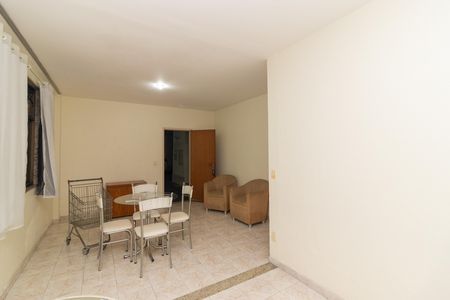 Apartamento para alugar com 244m², 4 quartos e 1 vaga Apartamento para alugar com 244m², 4 quartos e 1 vagaÁrea comum - Salão de festas