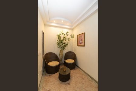 Apartamento para alugar com 244m², 4 quartos e 1 vaga Apartamento para alugar com 244m², 4 quartos e 1 vagaHall social