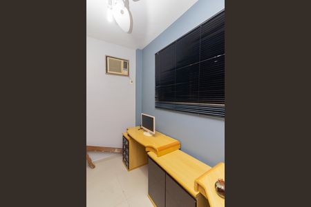 Apartamento para alugar com 244m², 4 quartos e 1 vaga Apartamento para alugar com 244m², 4 quartos e 1 vagaQuarto 3