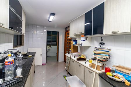 Apartamento para alugar com 244m², 4 quartos e 1 vaga Apartamento para alugar com 244m², 4 quartos e 1 vagaCozinha