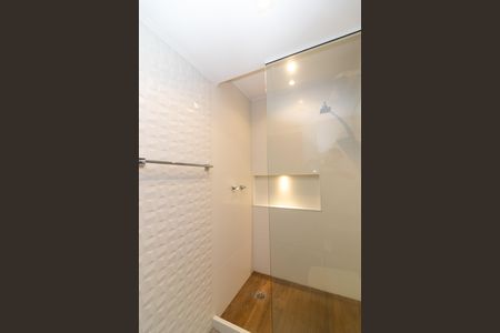 Apartamento para alugar com 244m², 4 quartos e 1 vaga Apartamento para alugar com 244m², 4 quartos e 1 vagaBanheiro Social