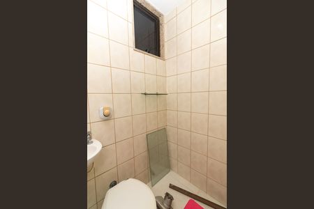 Apartamento para alugar com 244m², 4 quartos e 1 vaga Apartamento para alugar com 244m², 4 quartos e 1 vagaBanheiro de serviço