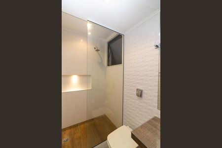 Apartamento para alugar com 244m², 4 quartos e 1 vaga Apartamento para alugar com 244m², 4 quartos e 1 vagaBanheiro Social