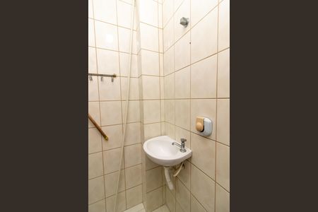 Apartamento para alugar com 244m², 4 quartos e 1 vaga Apartamento para alugar com 244m², 4 quartos e 1 vagaBanheiro de serviço